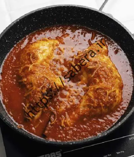 ترز تهیه زرشک لو با مرغ همراه سس پرتقالی